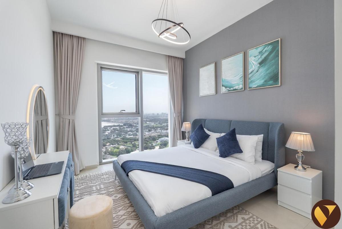 Downtown Views Ii - Vogue One Bedroom With Balcony, 32nd Floor Opposite Mall Skybridge Apartment